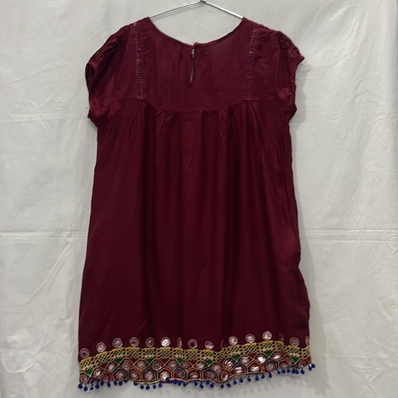 Stylish And Fancy Maroon Designer Indo- Western Tunic - Picture 3 of 3
